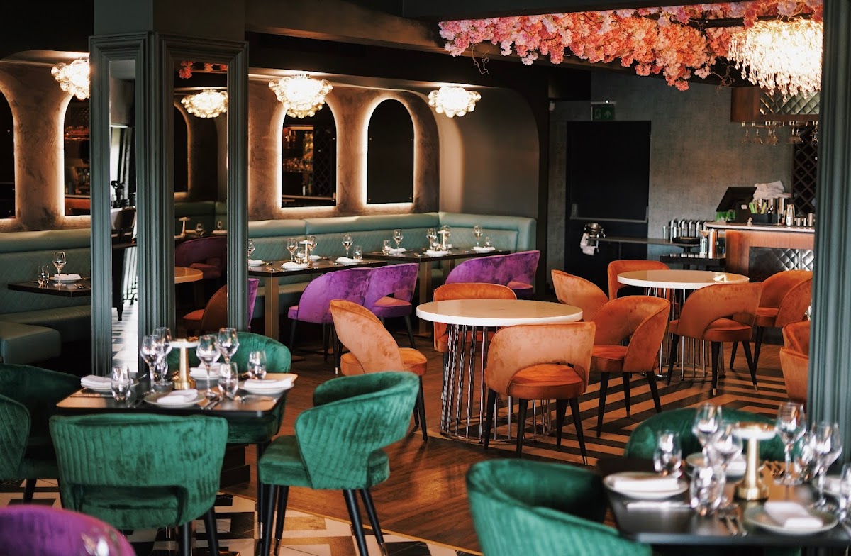 Zaazu Restaurant